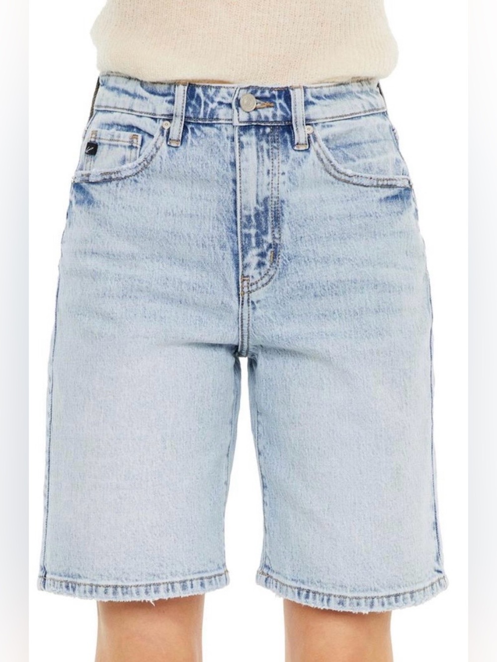 KanCan Bermuda Jorts 11/29 Light Wash High Rise 100% Cotton Denim Shorts NWT